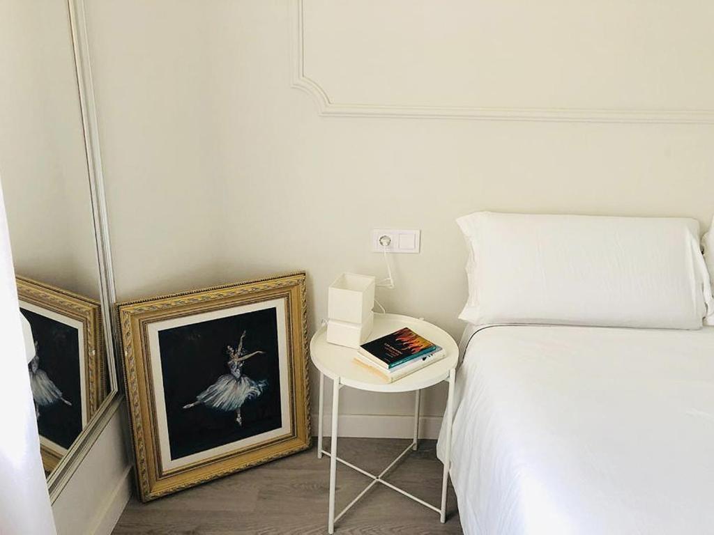Apartamento A 50 Metros De La Playa Malagueta Con Vistas Al Mar مالقة المظهر الخارجي الصورة